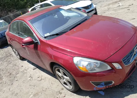2013 Volvo S60 T5 from USA, damaged, VIN YV1612FHXD1215492